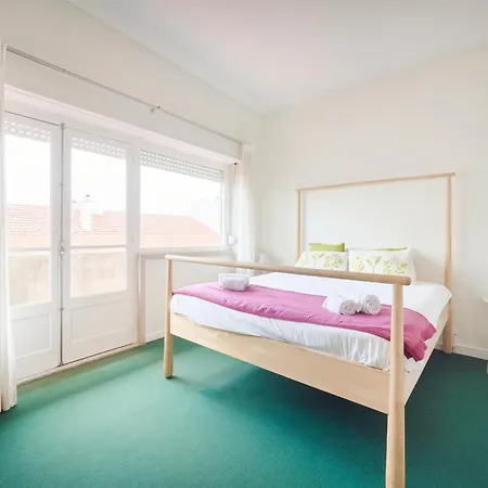 Nostalgic 70s W Sunset Balcony, By Timecooler ליסבון