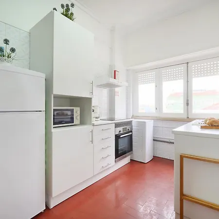 דירה Nostalgic 70s W Sunset Balcony, By Timecooler *